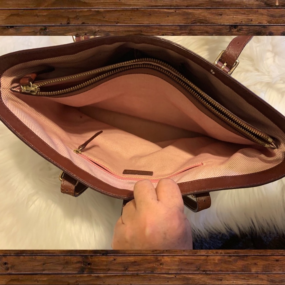 DOONEY AND BOURKE PURSE - Picture 4 of 8